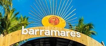 Barraca Barramares na Praia de Taperapuã